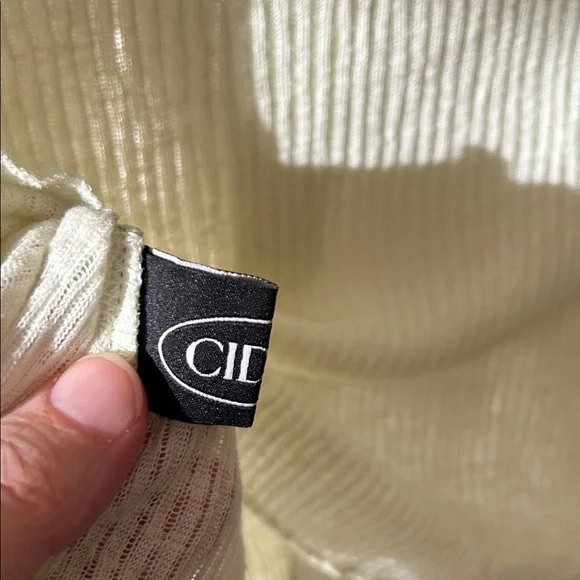 Cider Light Cream Ribbed Button-Down Shirt - Picture 6 of 9